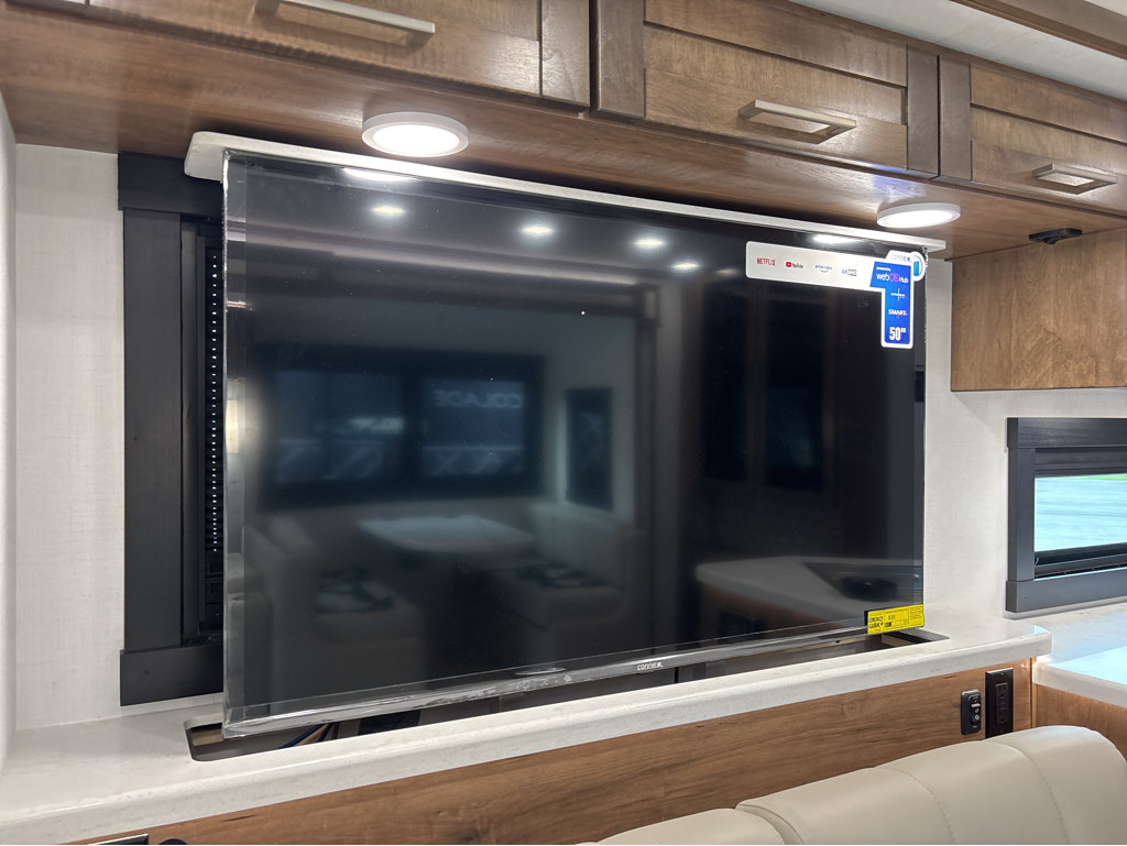 2026 JAYCO SENECA 37M - Image 13