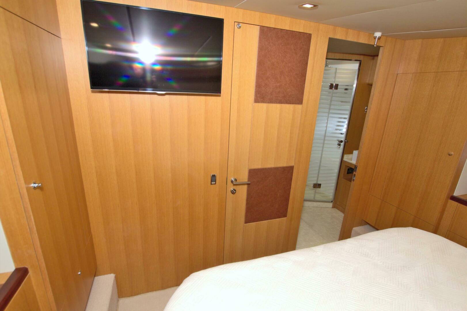 2015 Dyna Yachts 60 Pilothouse Motoryacht - Image 63
