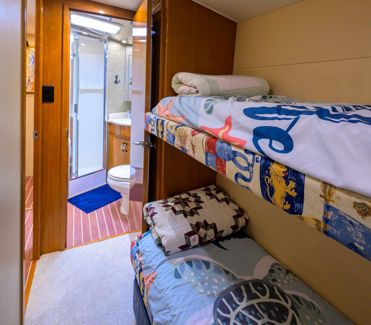 2001 Hatteras 43 Convertible Base - Image 37
