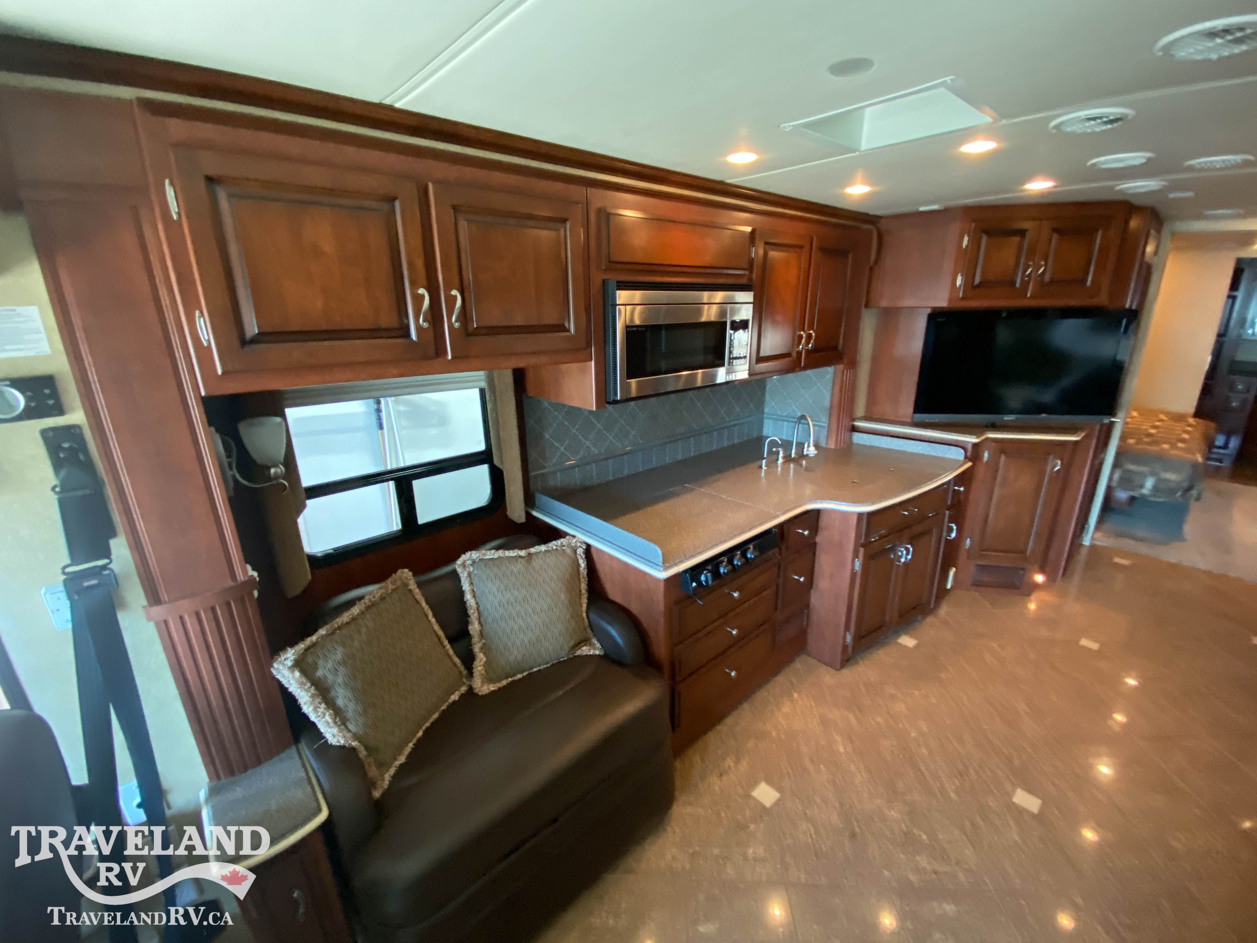 2011 NEWMAR VENTANA 3936 - Image 9