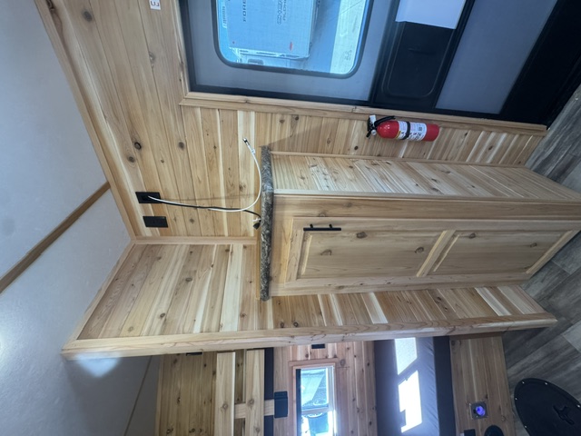 2027 ICE CASTLE RV EXTREME III 8X21 - Image 25