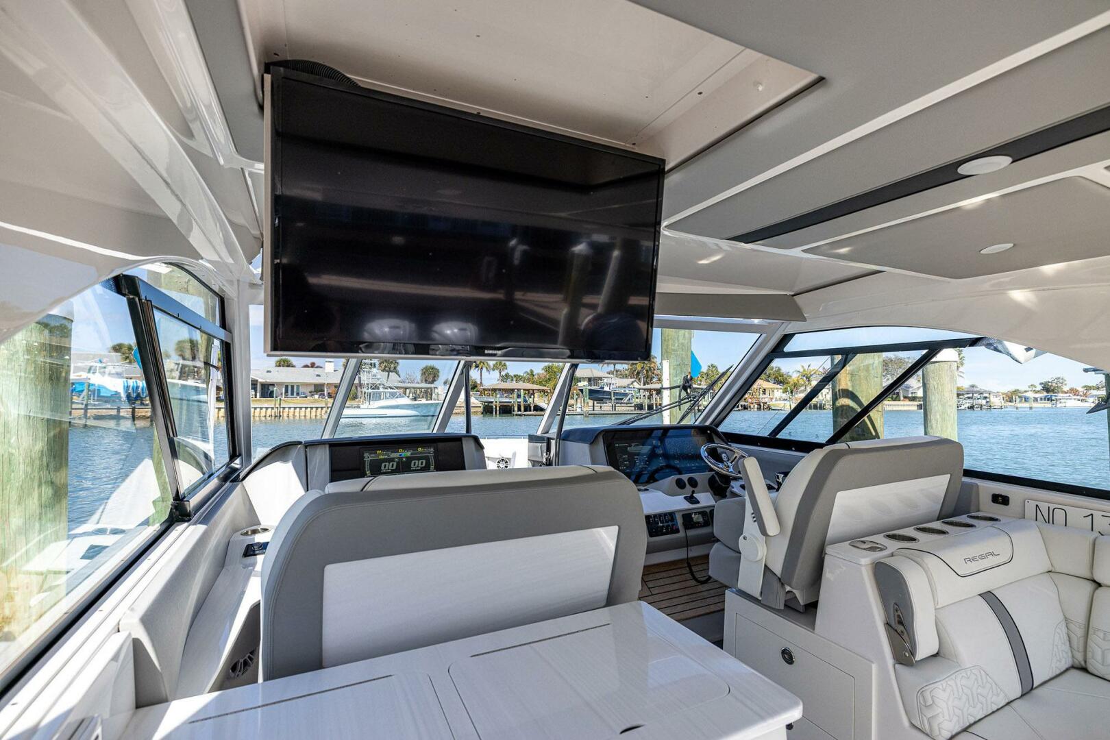 2022 Regal LX 36 - Image 35