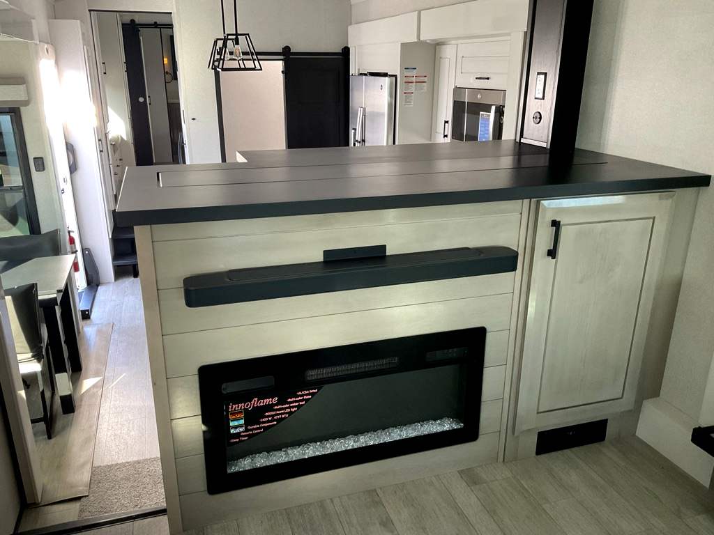 2026 JAYCO PINNACLE 39 FLOK - Image 11