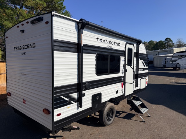 2026 Grand Design Transcend ONE 151RB - Image 7