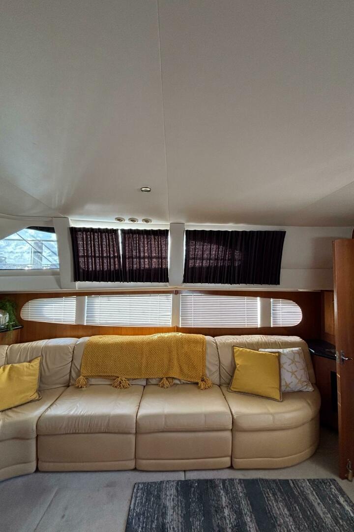 2001 Carver 396 Aft Cabin MY - Image 46