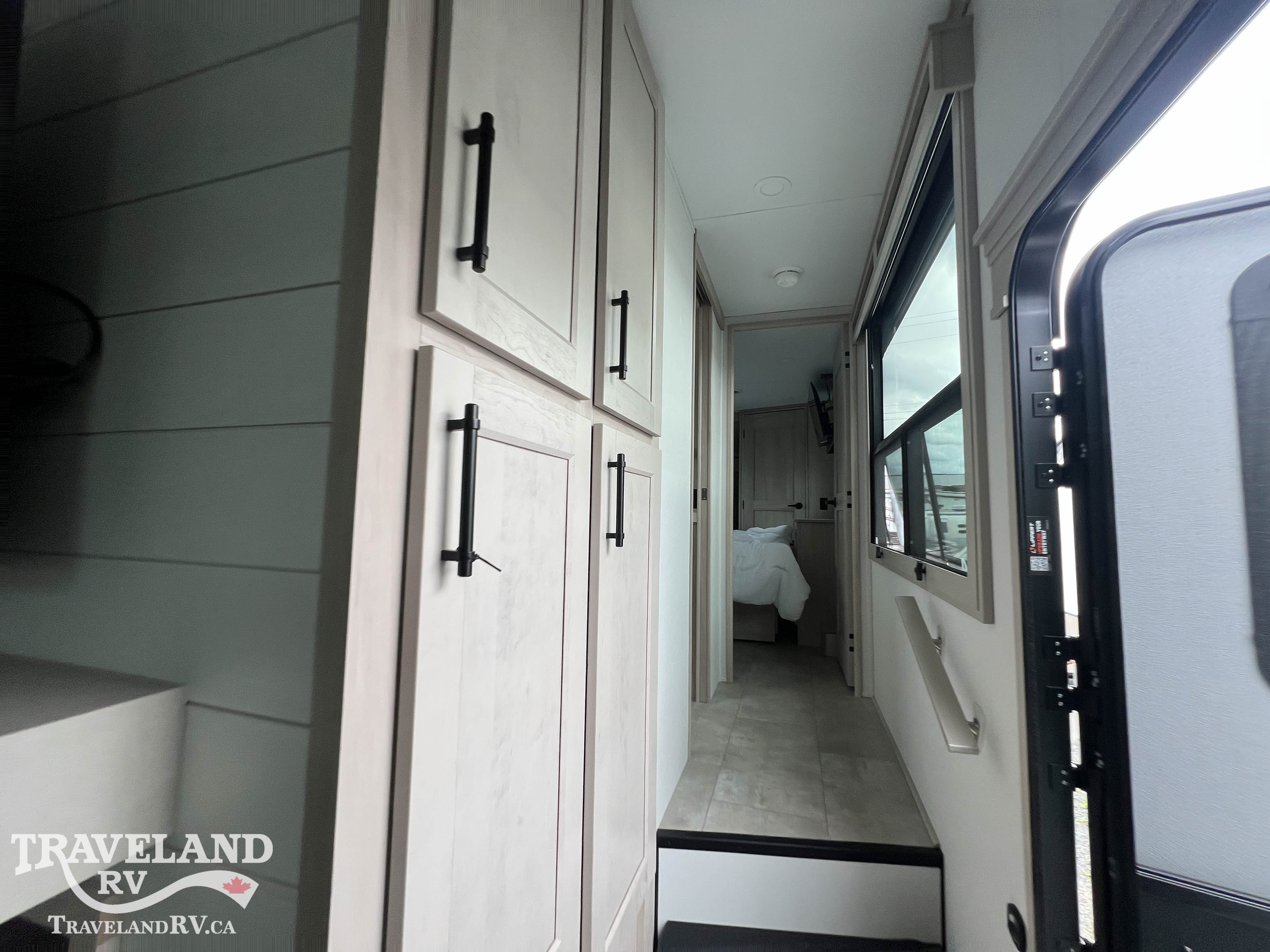 2025 Grand Design Solitude 390RK - Image 17
