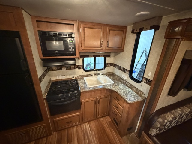 2015 Gulf Stream Innsbruck 25SBW - Image 20