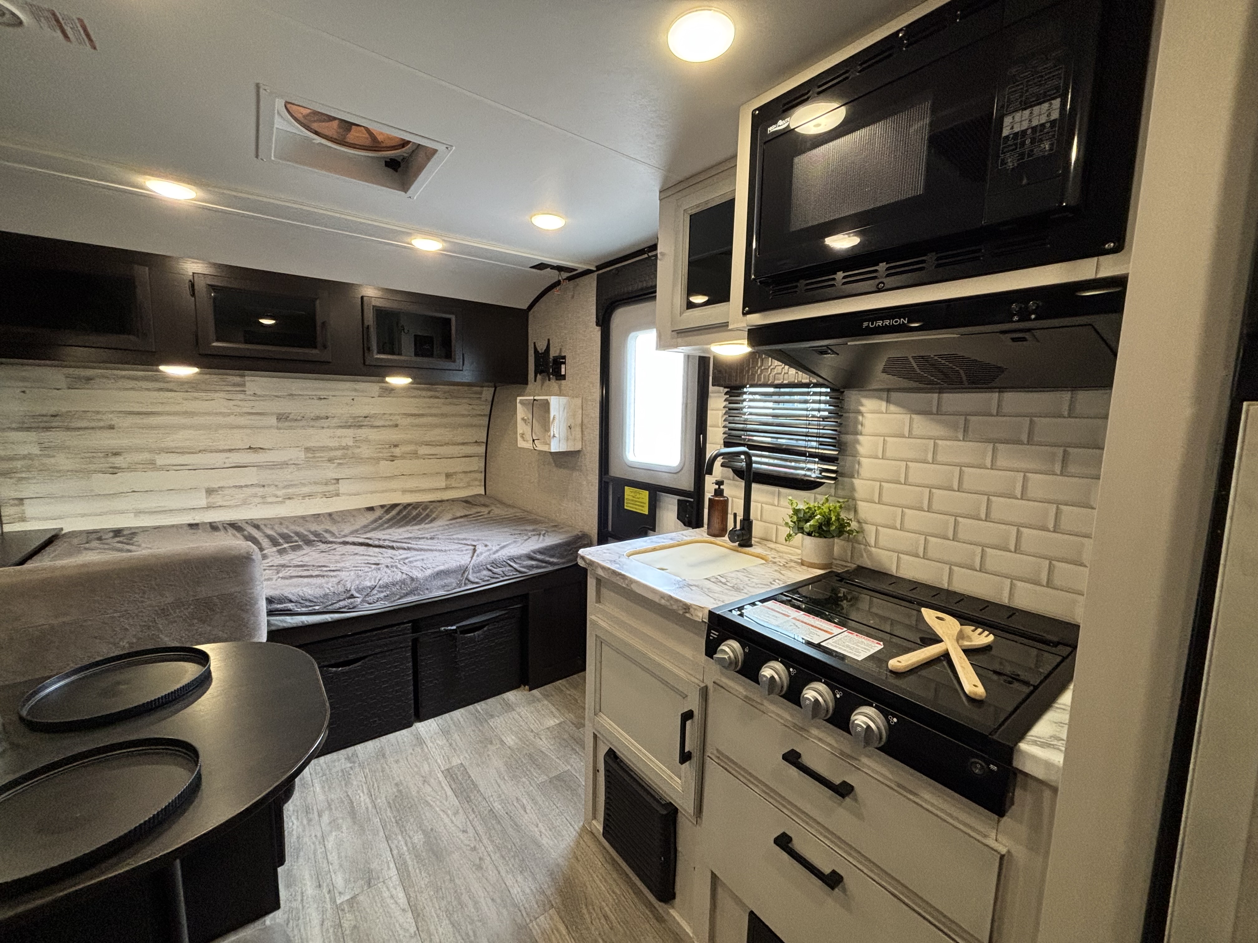 2022 Jayco Jay Feather Micro 171BH - Image 13