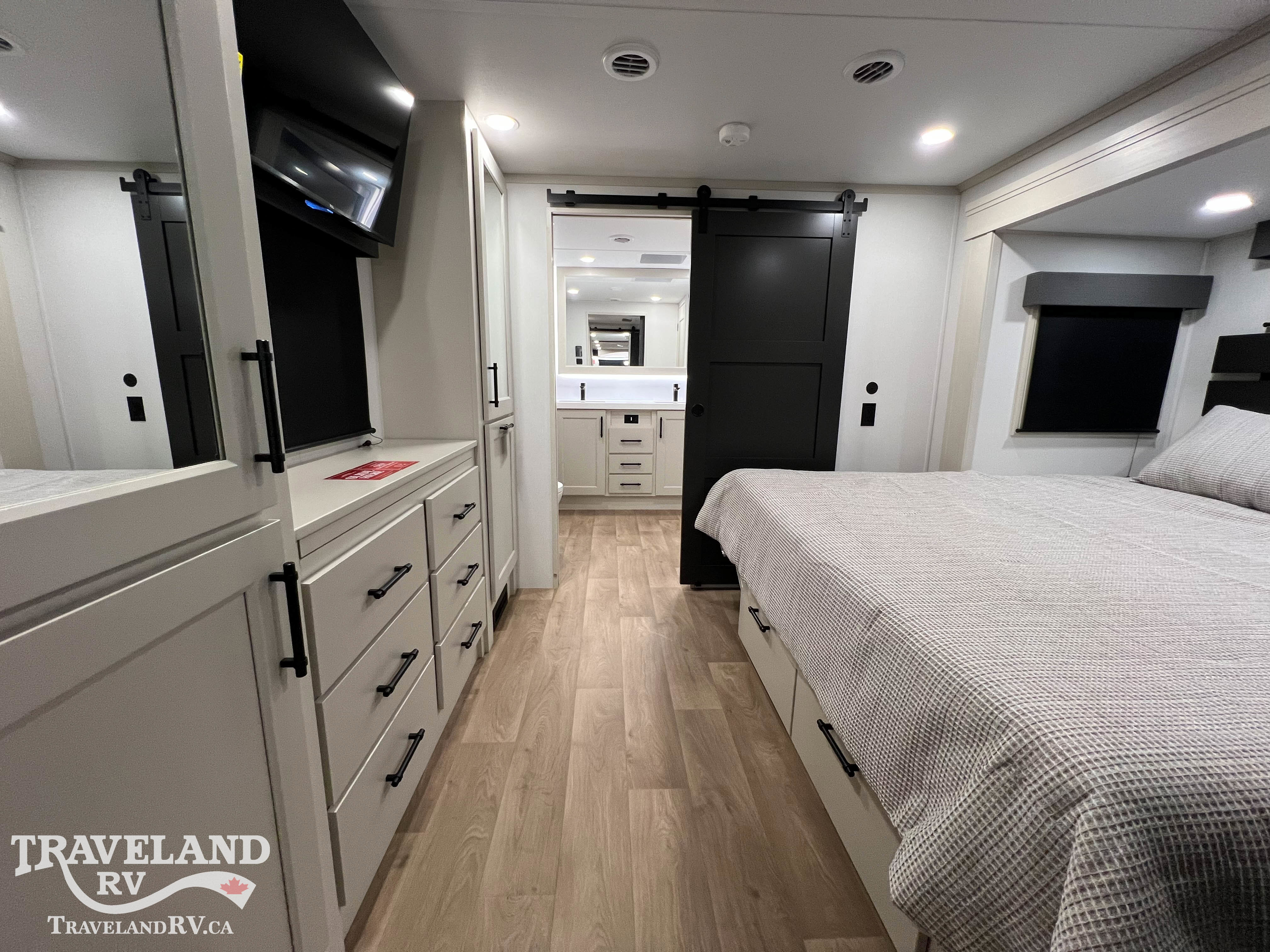 2026 Grand Design Solitude 380FL - Image 38