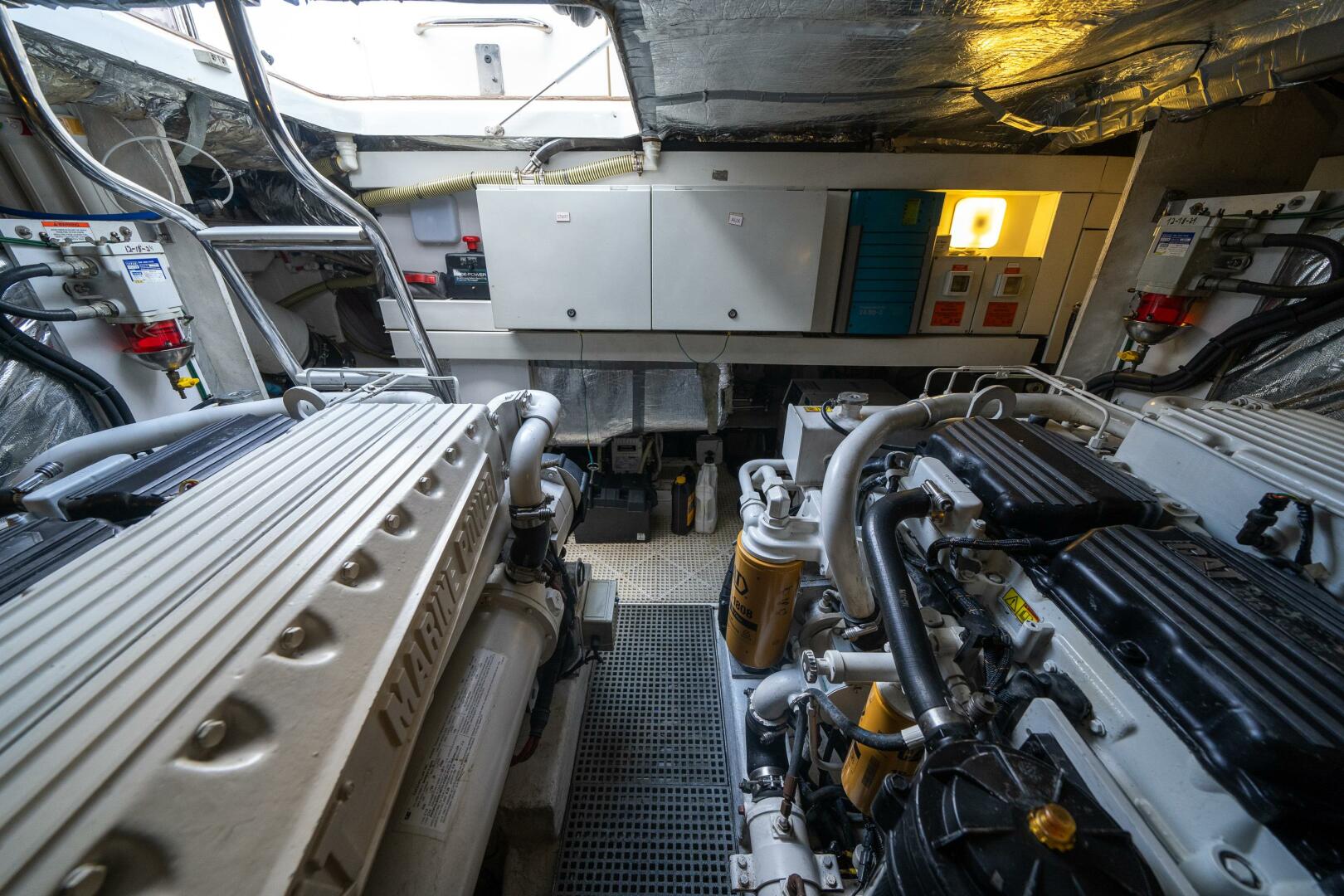 2012 Princess V52 - Image 34