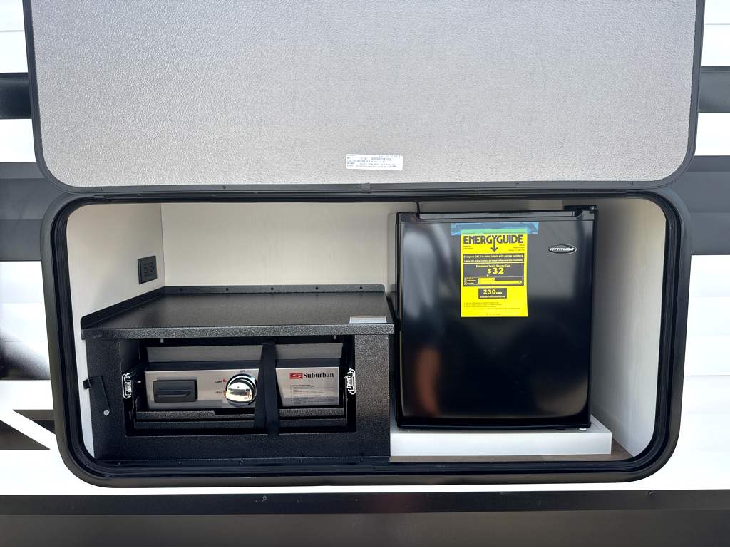 2027 GRAND DESIGN TRANSCEND 295QBT - Image 7
