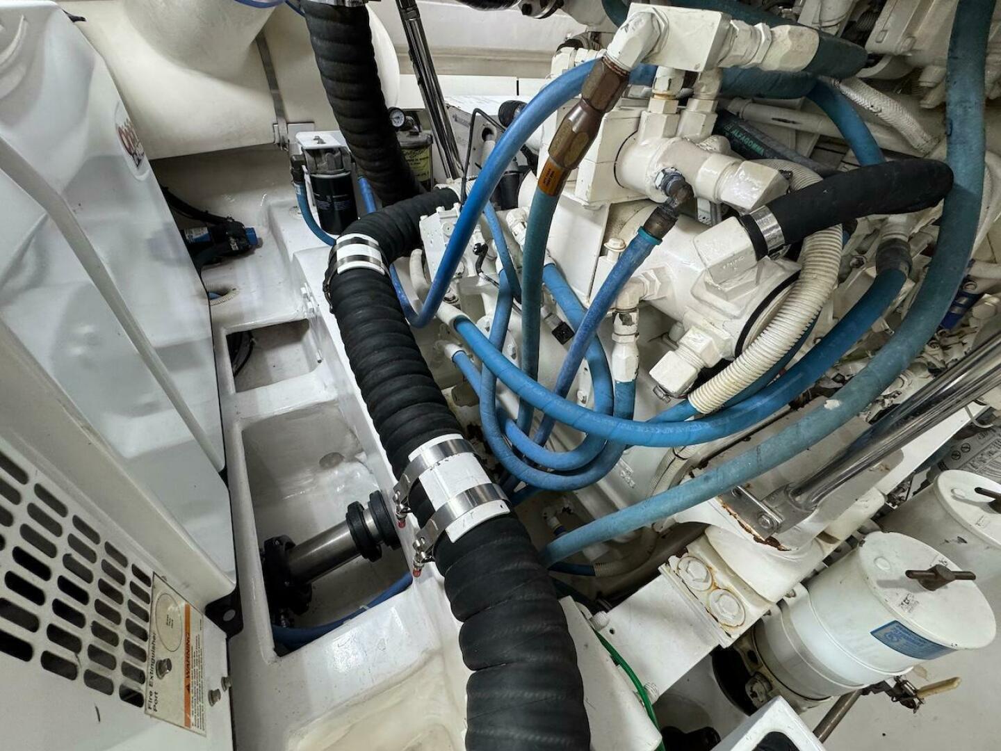 2007 VIKING 52 Convertible Base - Image 39