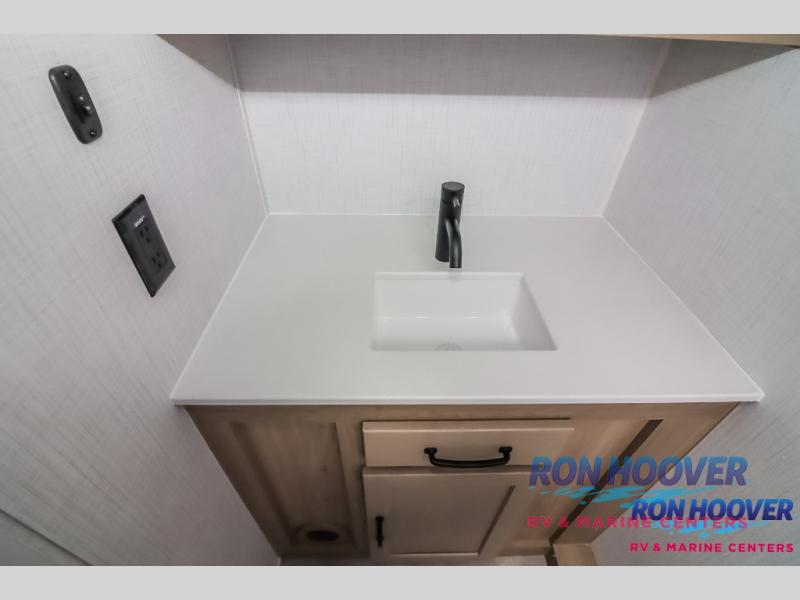 2025 FOREST RIVER 20FBS - Image 21