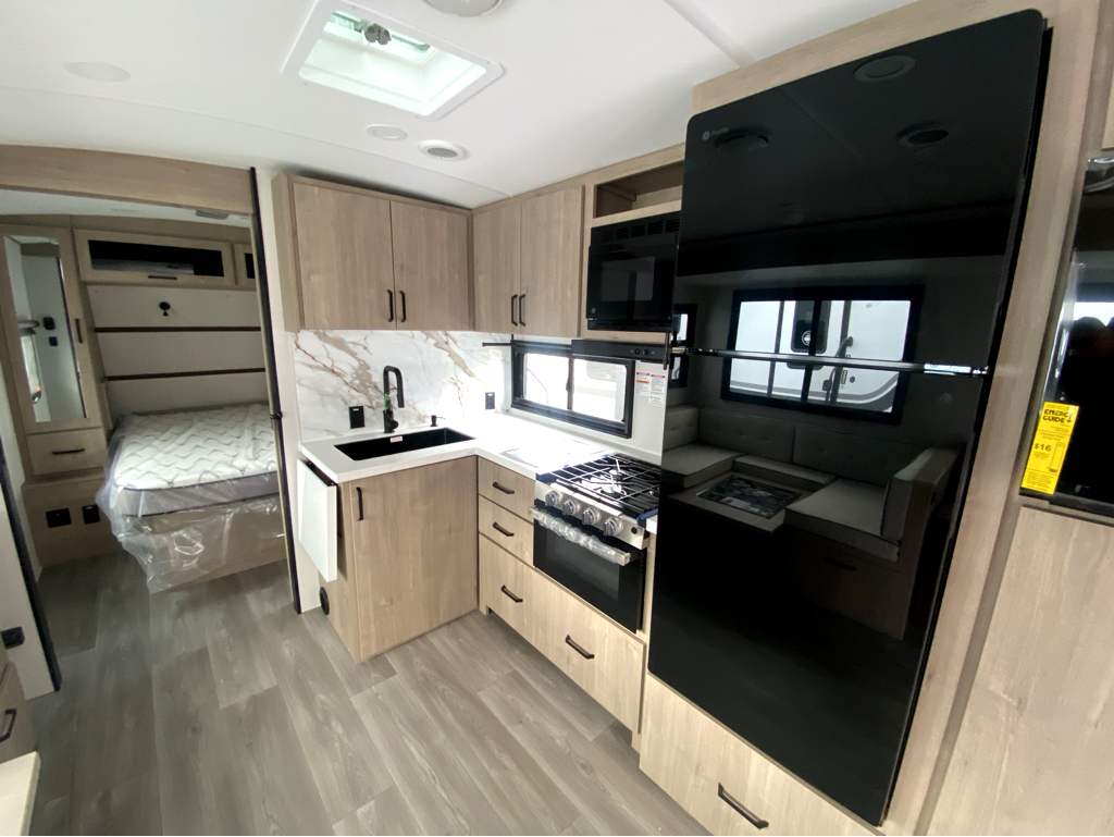 2026 GRAND DESIGN IMAGINE 2800BH - Image 16