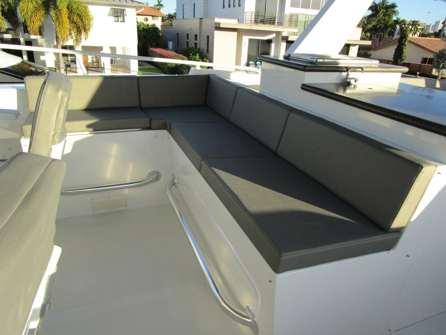 1990 Viking Cockpit Motor Yacht - Image 52