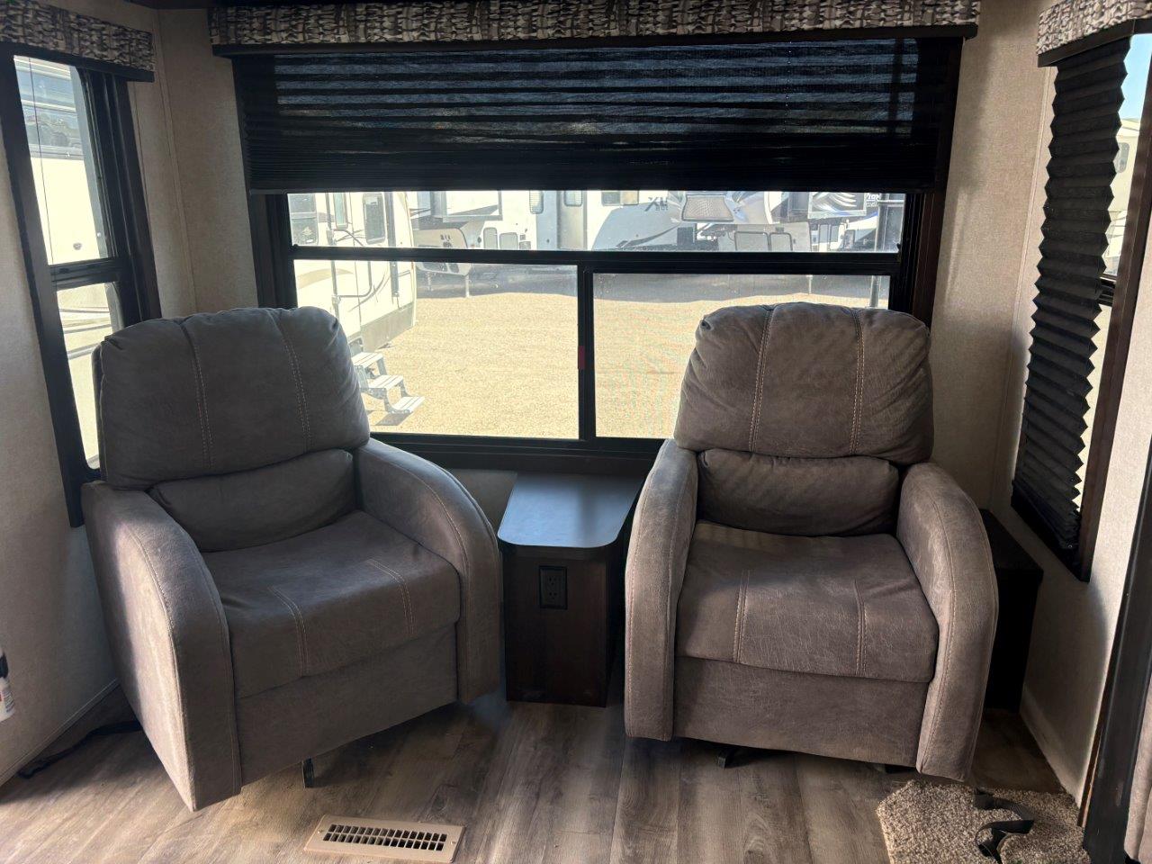 2019 Jayco Jay Flight SLX 8 285RLSW - Image 1