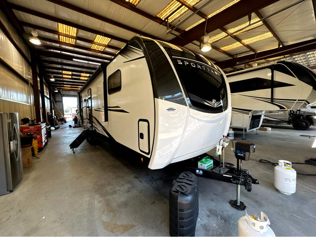 2027 VENTURE RV SPORTTREK 343VBH - Image 1