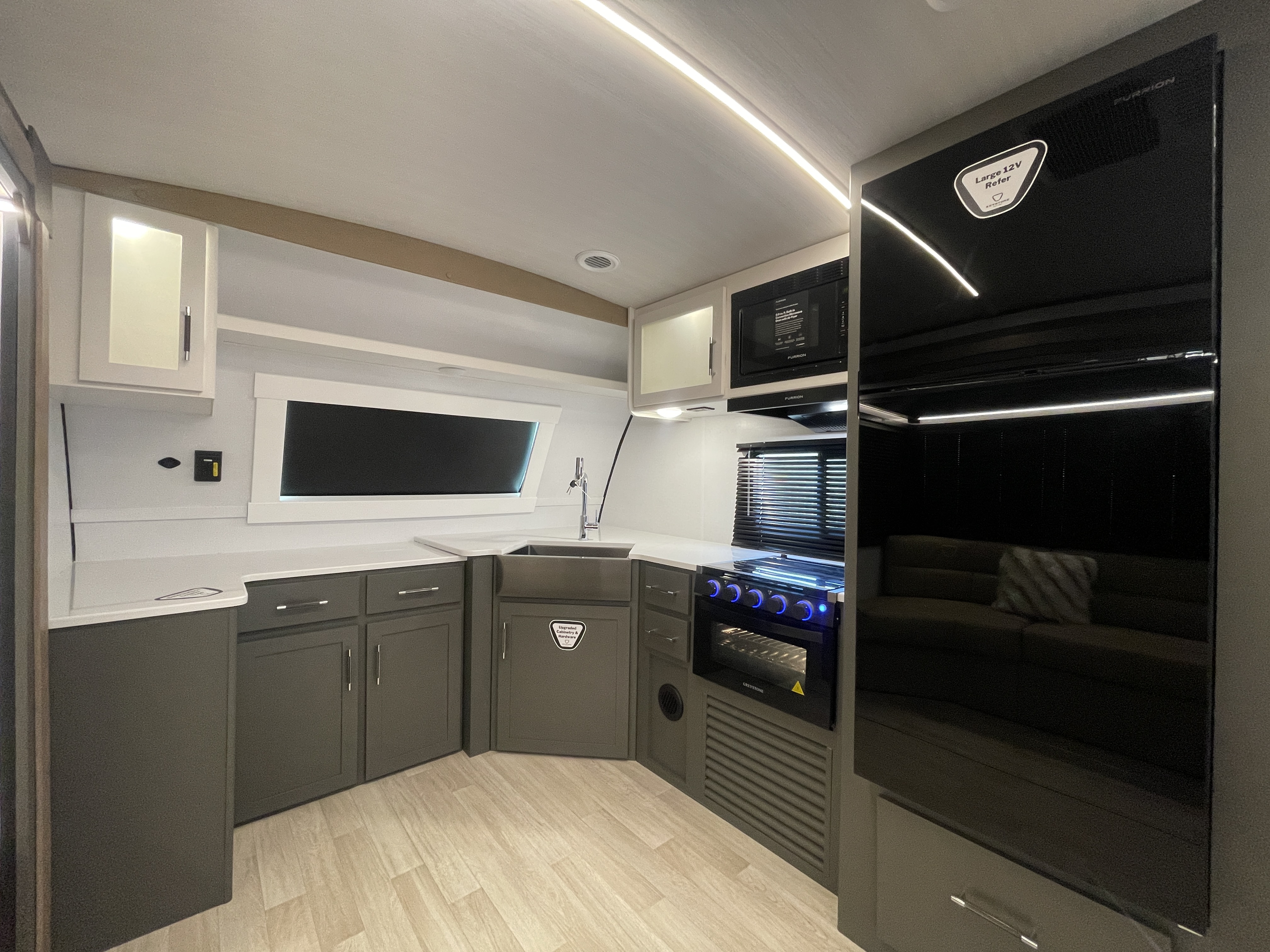 2026 Keystone Bullet Premium 265FKS - Image 16