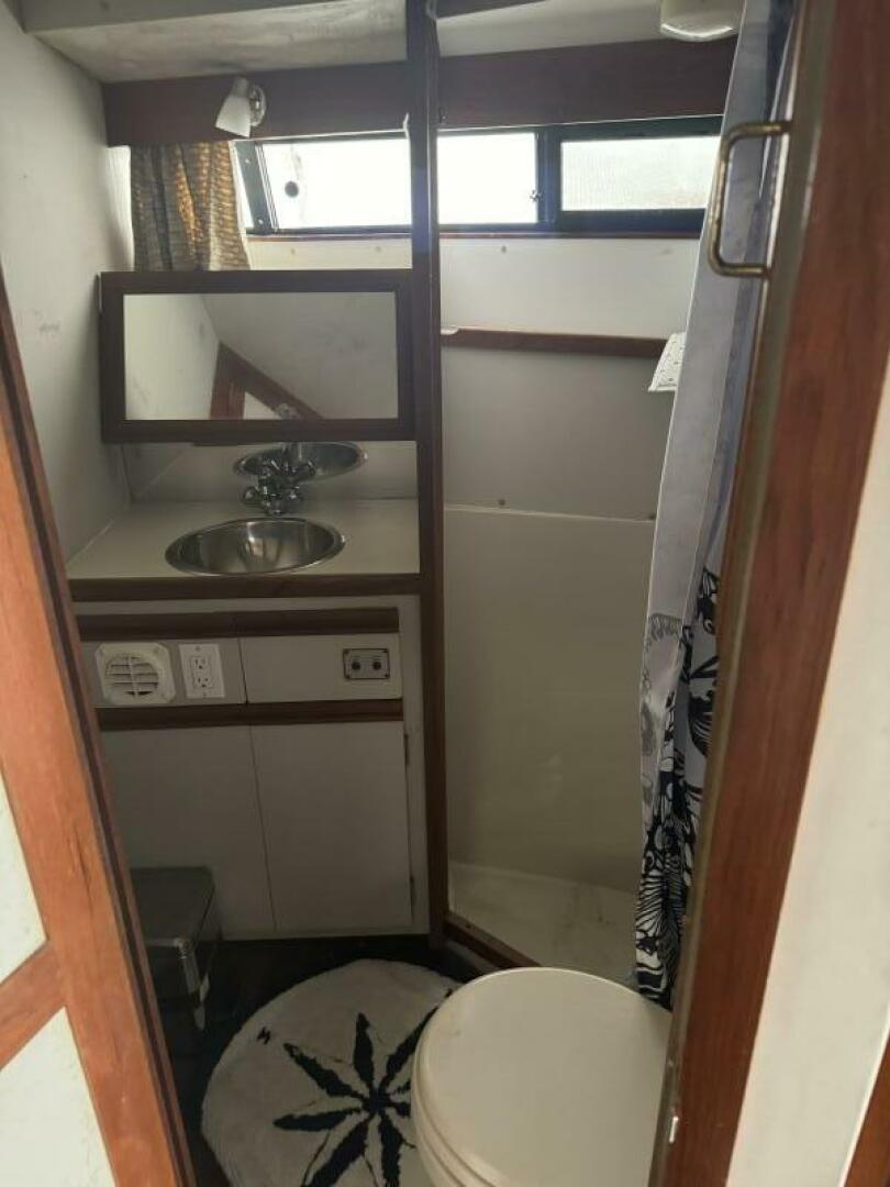 1990 Carver Mariner 3297 - Image 27