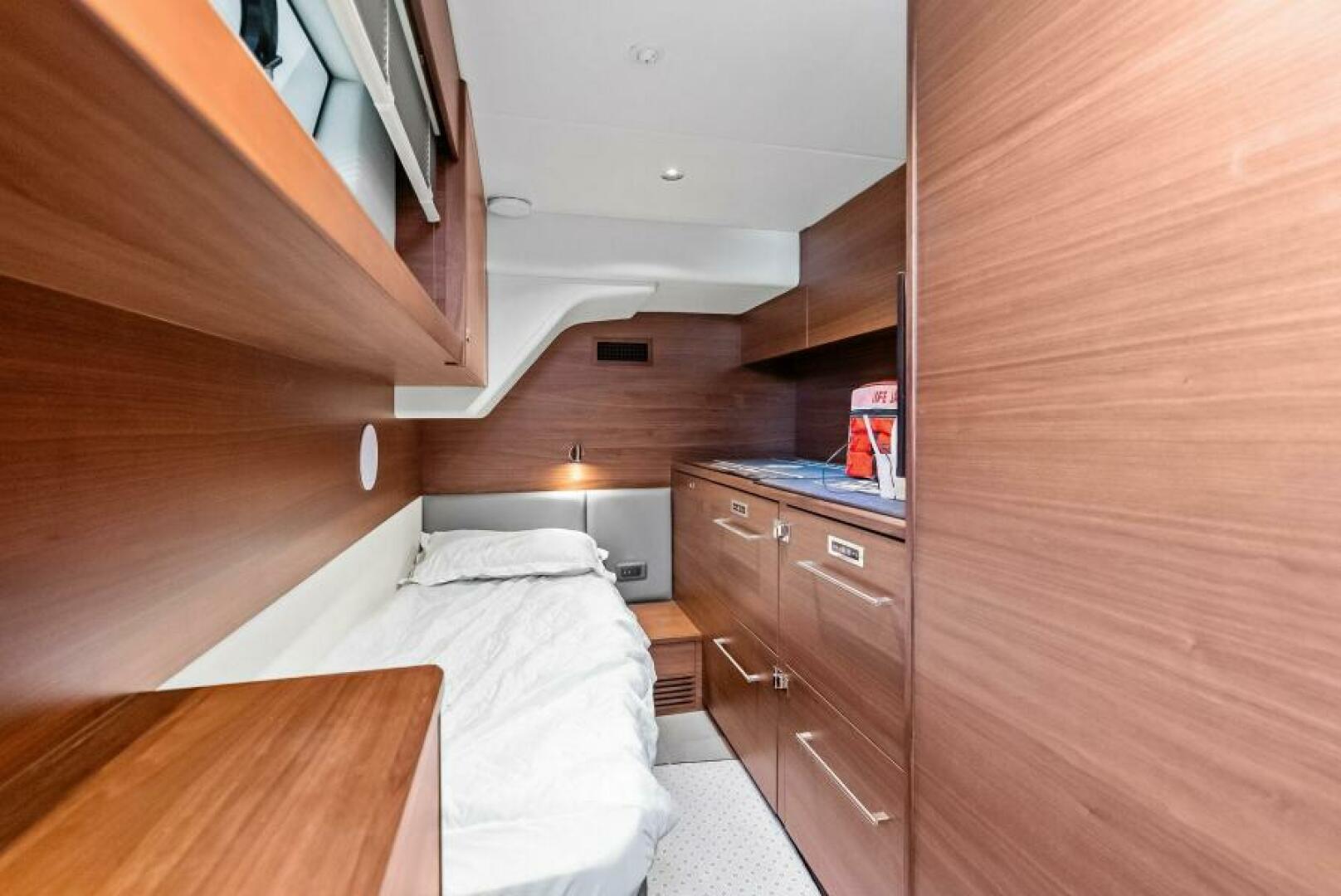 2024 Princess Y72 Motor Yacht - Image 95