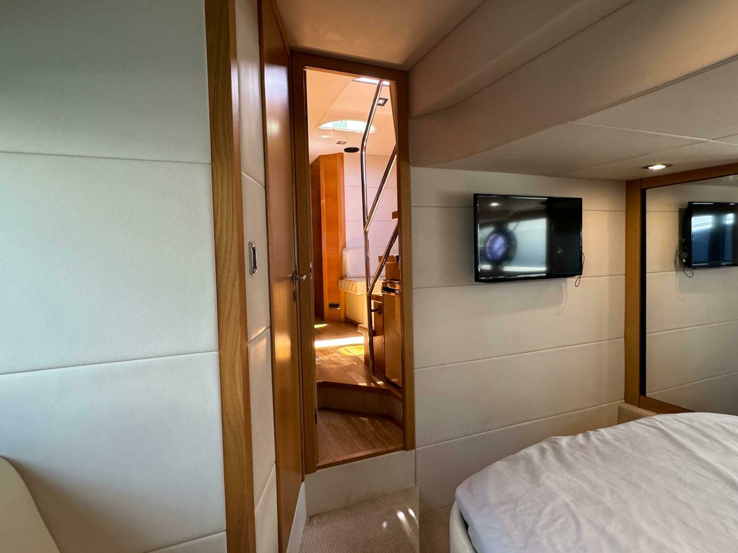 2013 Sunseeker 48 Portofino - Image 29