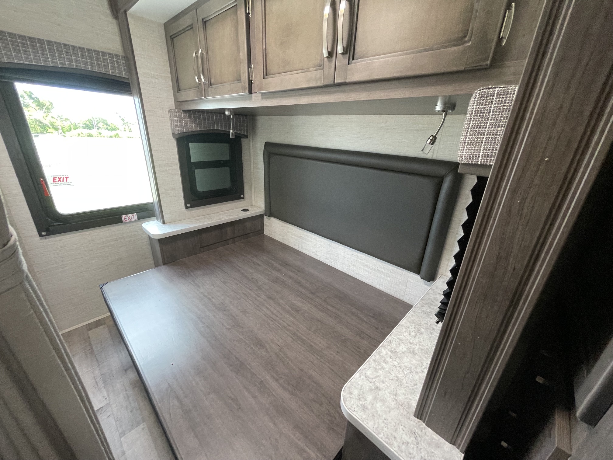 2023 JAYCO REDHAWK 22C - Image 6