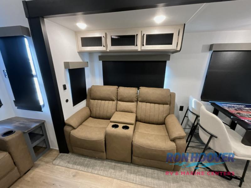 2026 PALOMINO 402LFT - Image 7