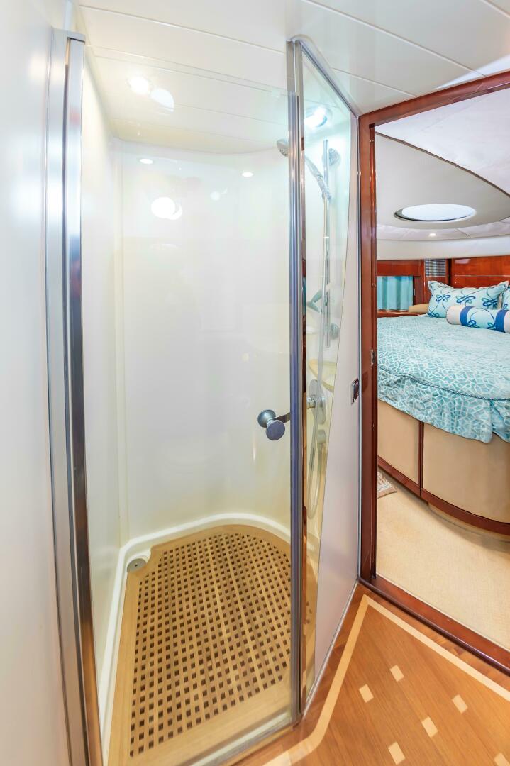 2006 Princess 75 - Image 82