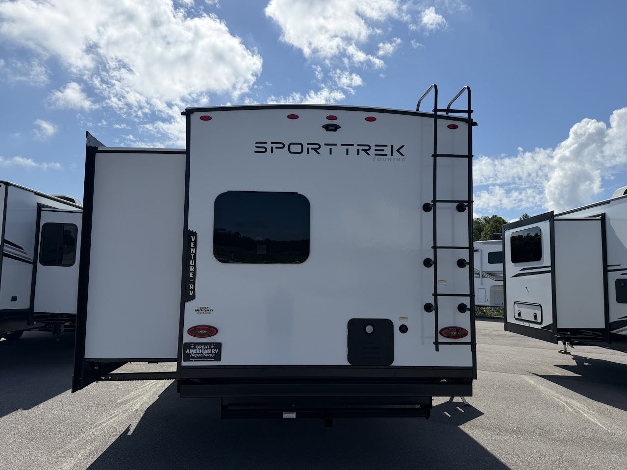 2027 VENTURE RV SPORTTREK 343VBH - Image 8