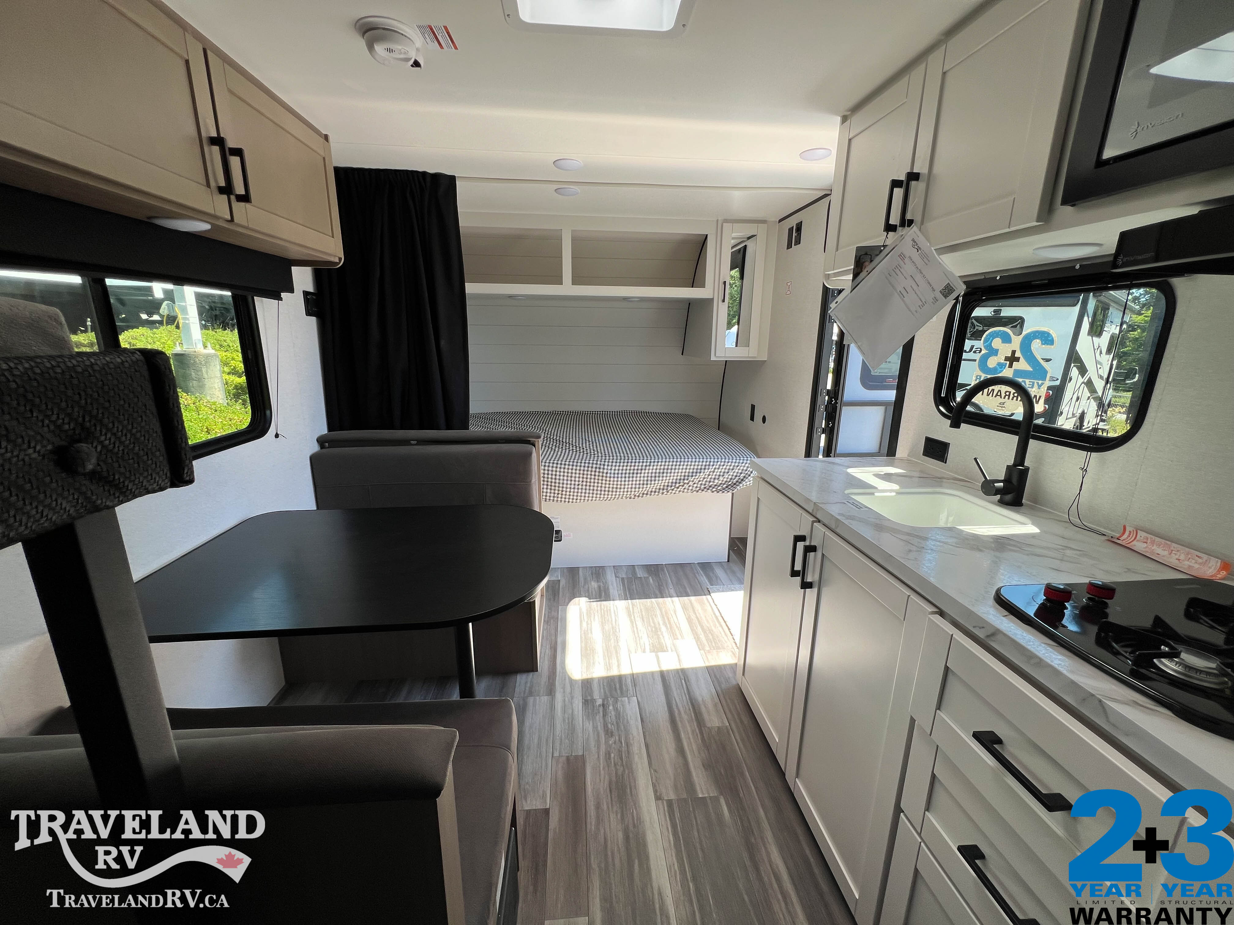2026 JAYCO Jay Flight SLX 175BHW BAJA - Image 4