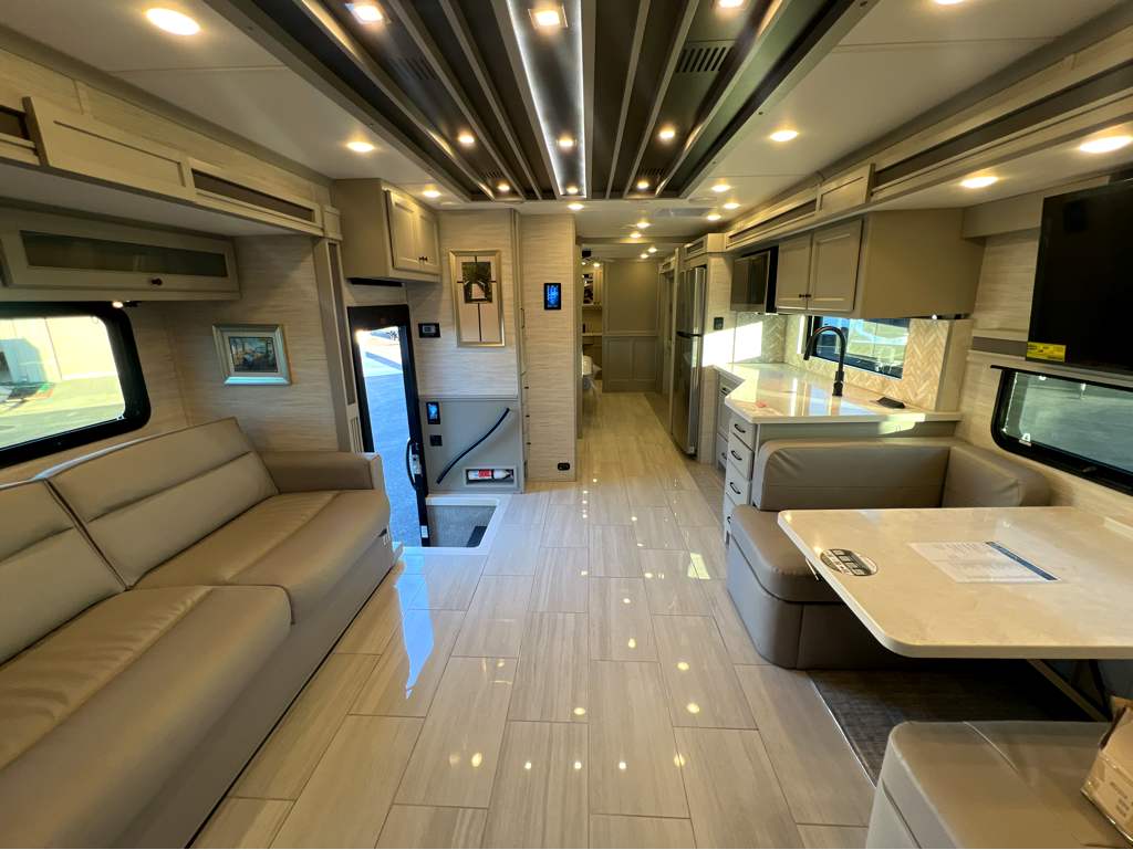 2026 TIFFIN ALLEGRO BAY 38 BB - Image 23