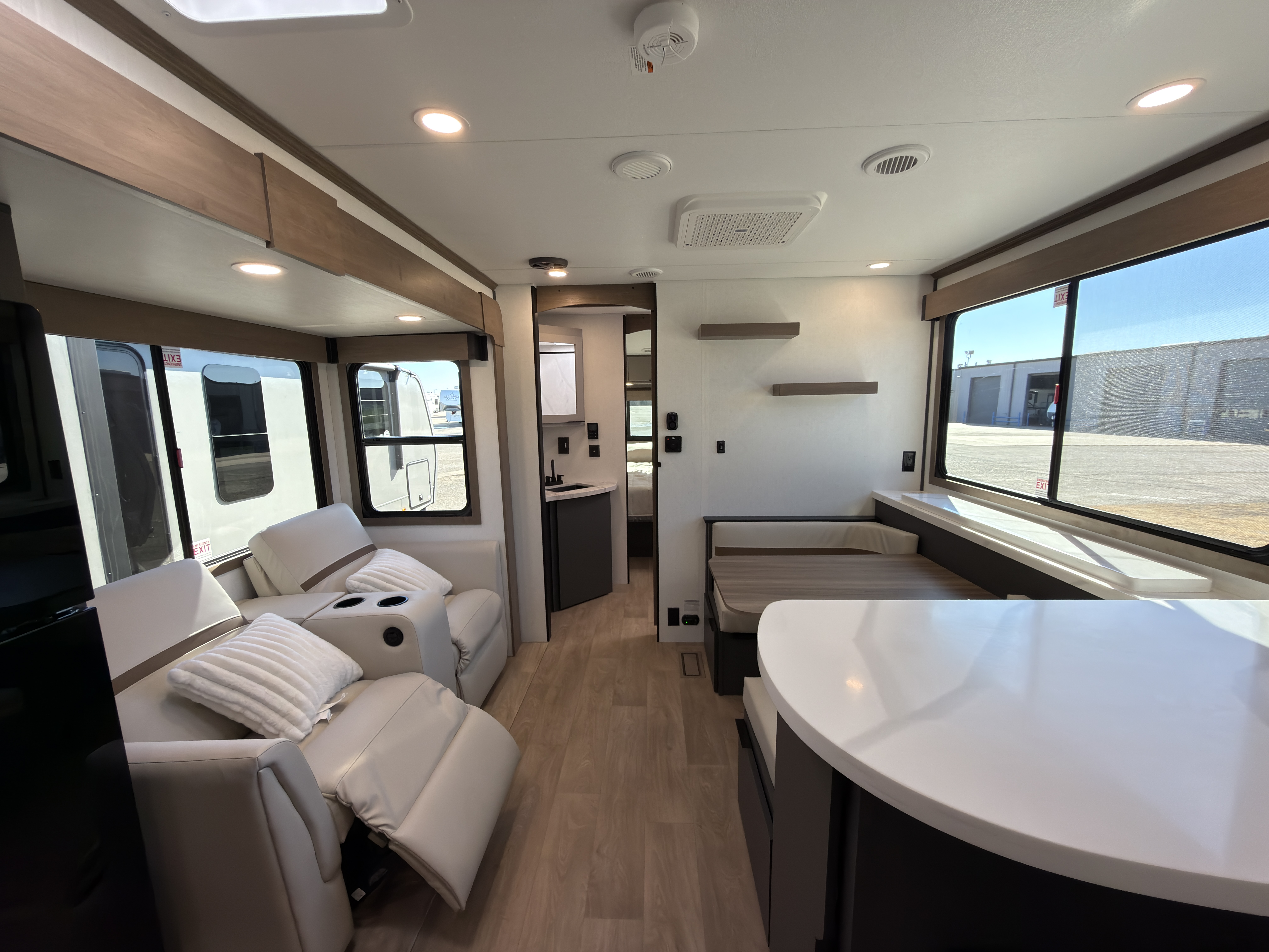 2026 KZ RV Domani 241ML - Image 8