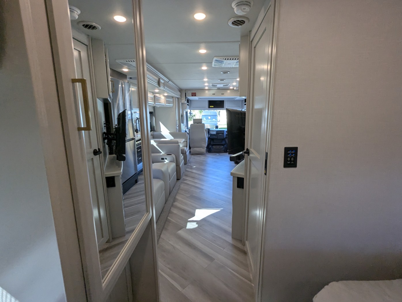 2026 Fleetwood Bounder 35K - Image 32