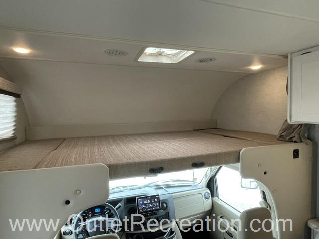 2025 Thor Motor Coach Freedom Eddie Bauer 28EB - Image 10