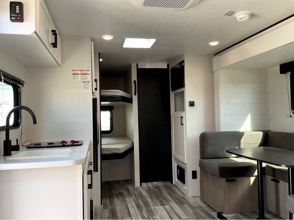 2026 JAYCO Jay Flight SLX 178 DBS - Image 16