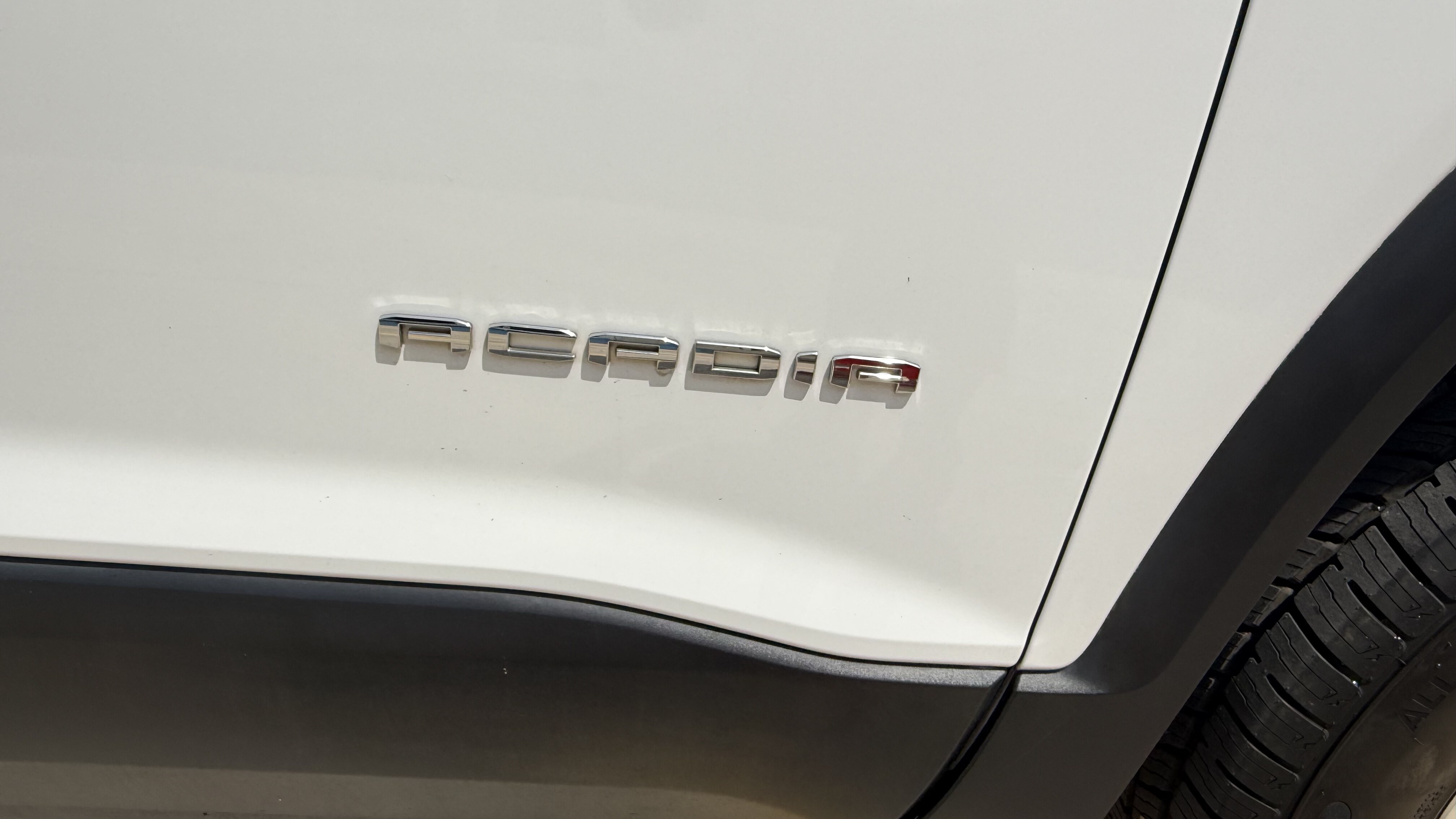 2020 GMC ACADIA-V6 Wagon 4D Denali 2WD - Image 11