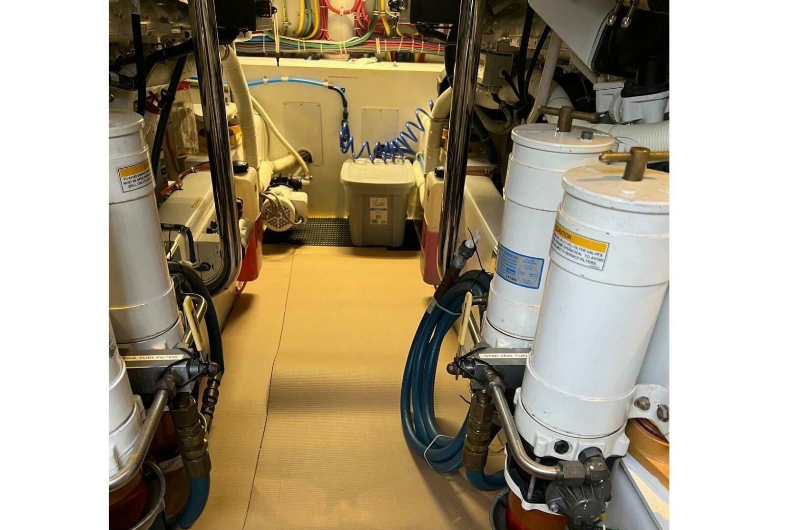 2013 Hatteras GT54 Base - Image 27