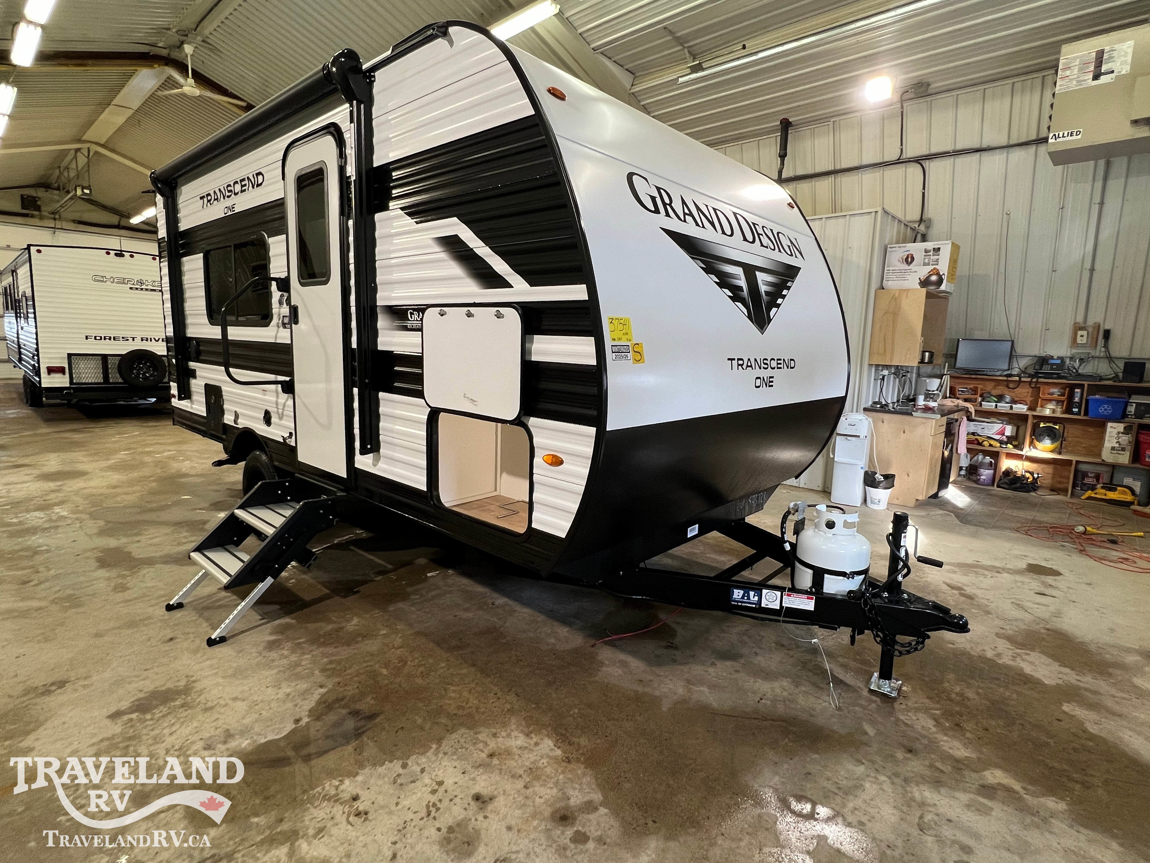 2026 Grand Design Transcend ONE 151RB - Image 1