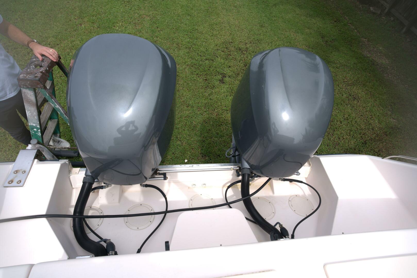 2007 Grady-White Express 330 - Image 3
