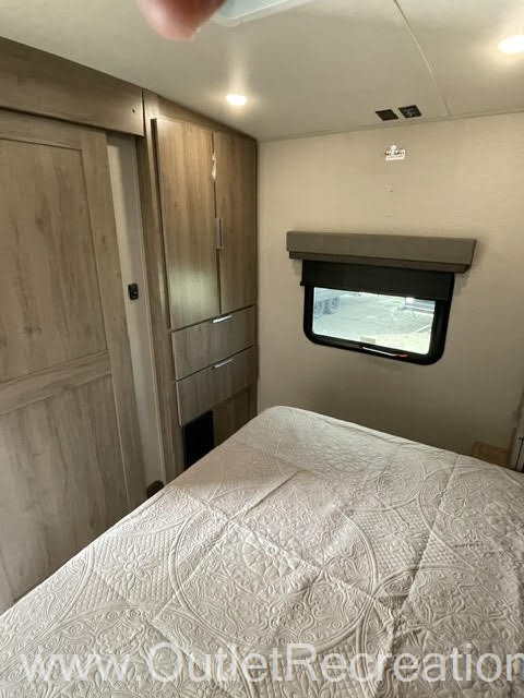 2021 Grand Design Imagine 2670MK - Image 22