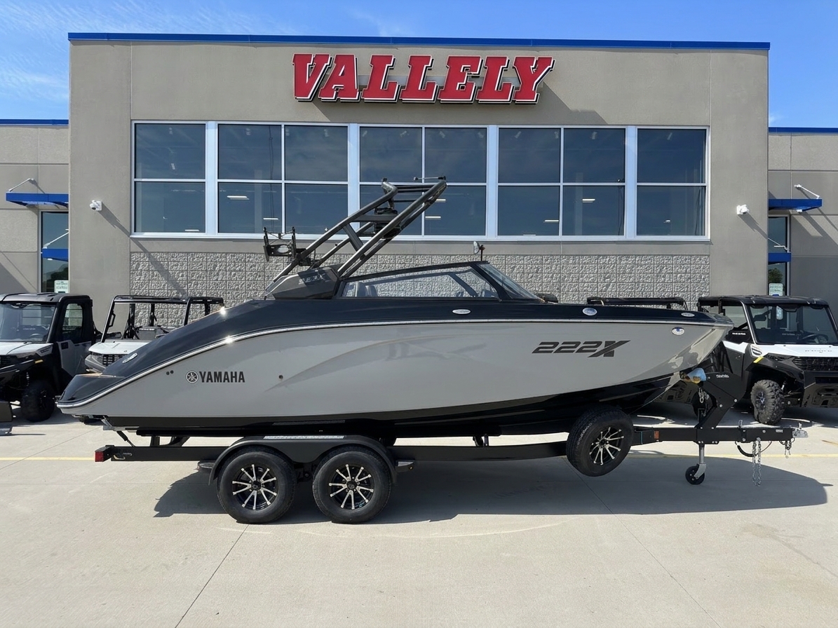 2027 Yamaha 222XD - Image 2