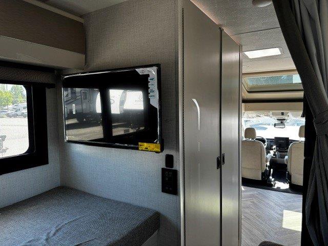 2027 Thor Motor Coach Gemini AWD 24KB - Image 33