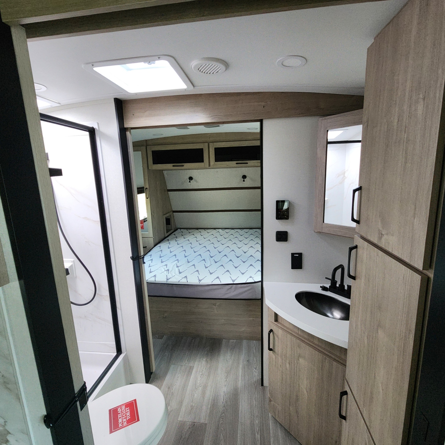 2026 GRAND DESIGN IMAGINE 3210BH - Image 18