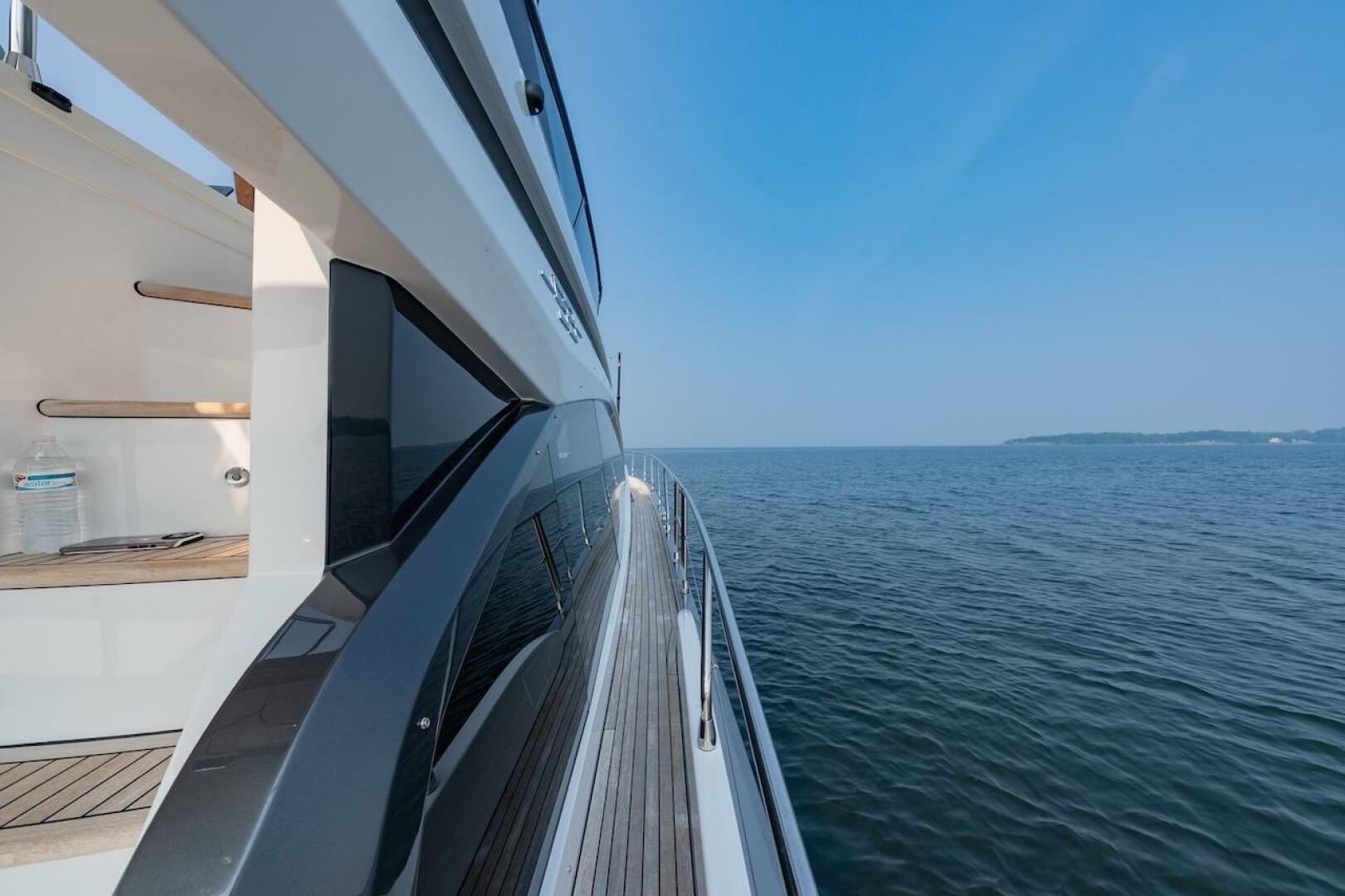 2023 Azimut Fly 53 - Image 49
