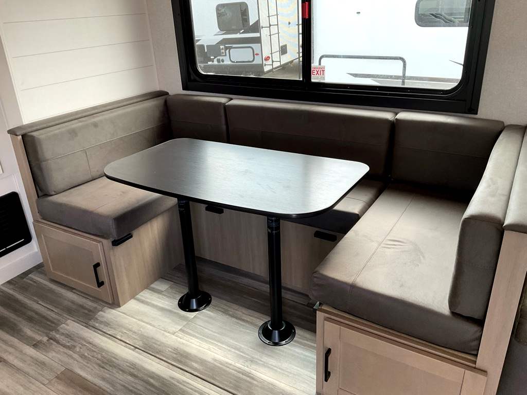 2026 Jayco Jay Flight SLX 380DQS - Image 15