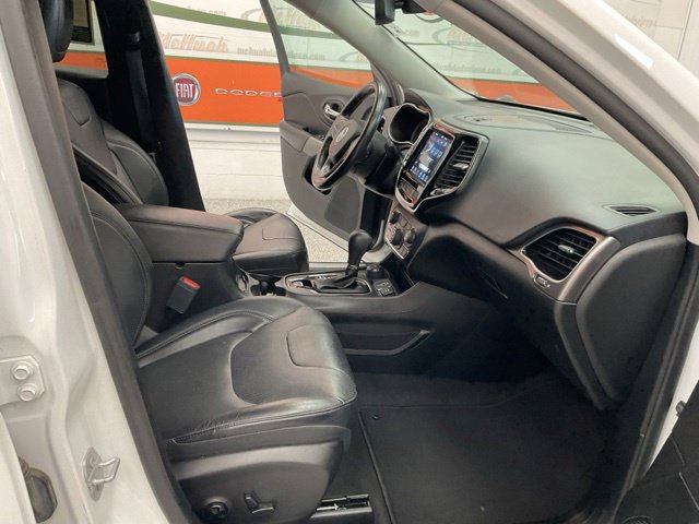 2021 Jeep Cherokee Utility 4D Trailhawk 4WD V6 - Image 28