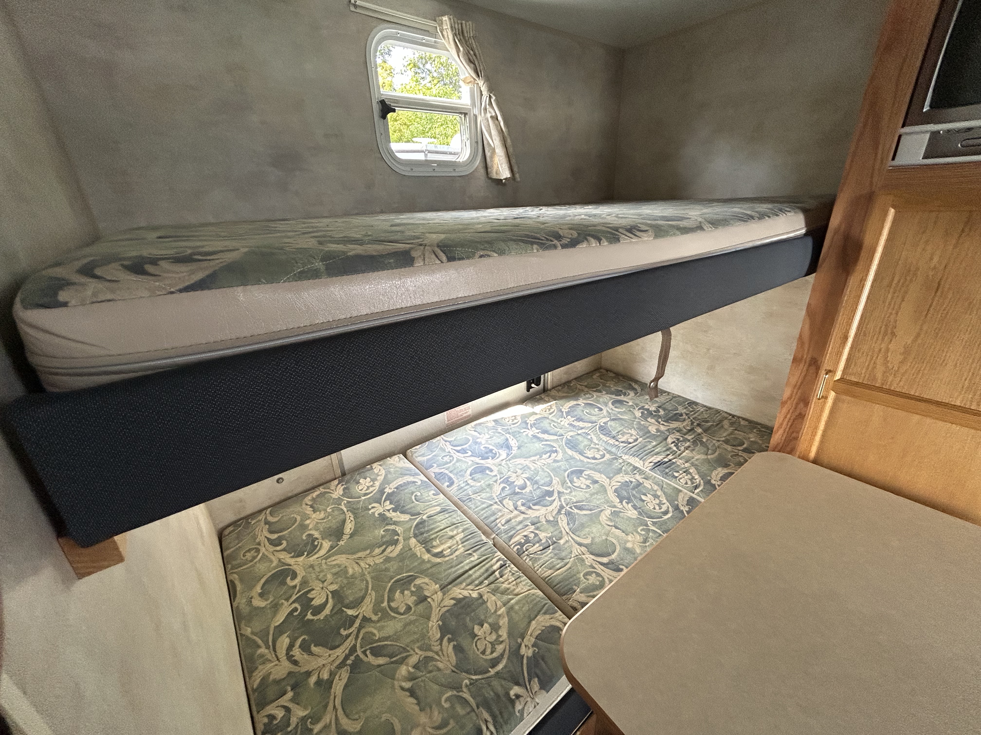 2004 JAYCO JAYFLIGHT 31BHS - Image 12