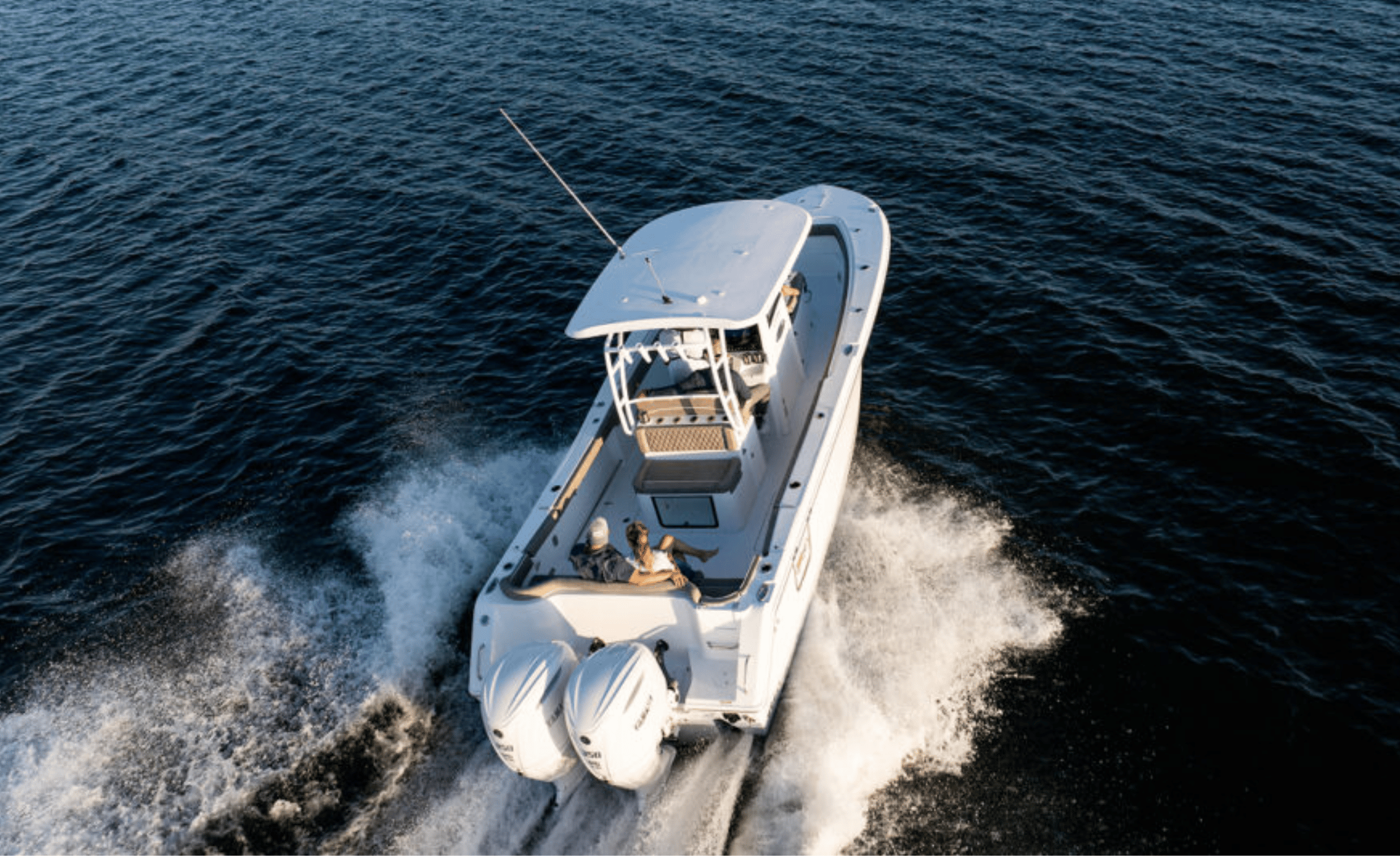 2027 Sea Hunt Ultra 305SL - Image 4