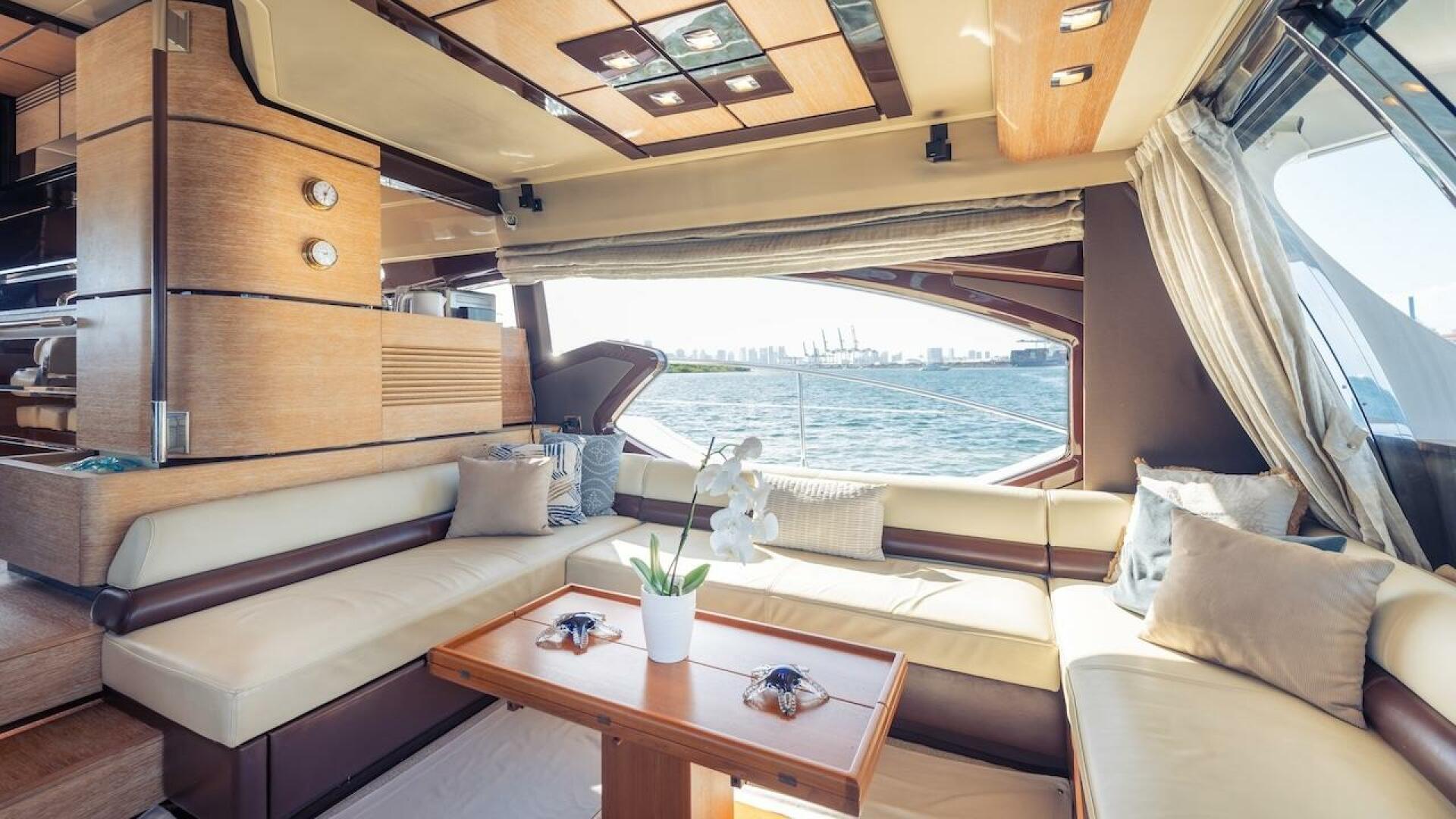 2012 Azimut Evolution - Image 54