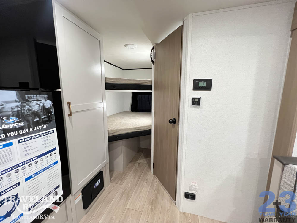 2027 Jayco Jay Feather SL 26BHSL - Image 27